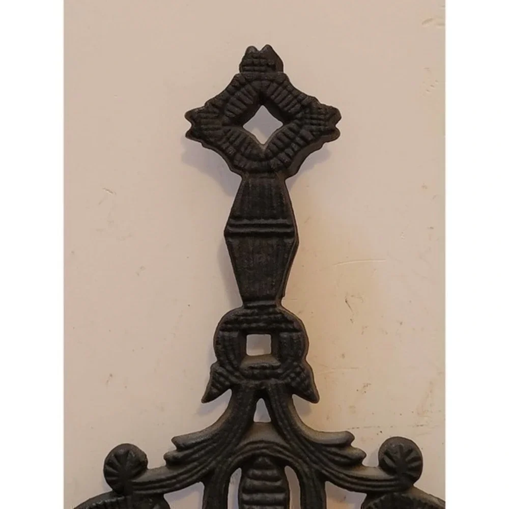 Antique Iron‎ Trivet Pot Stand Scroll with Star Handle Wall Décor Kitchen Décor